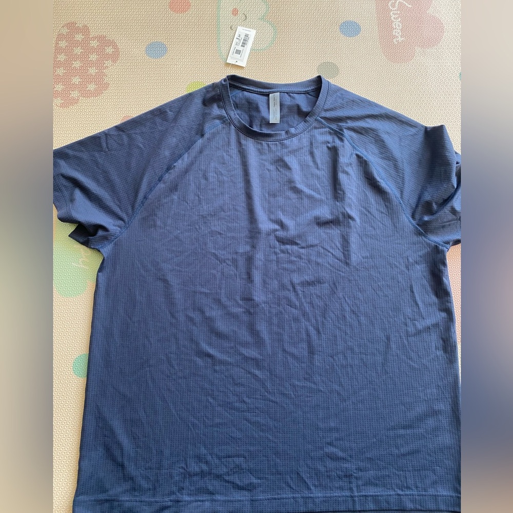 NWT Outdoor Voices blue mesh workout top size XXXL